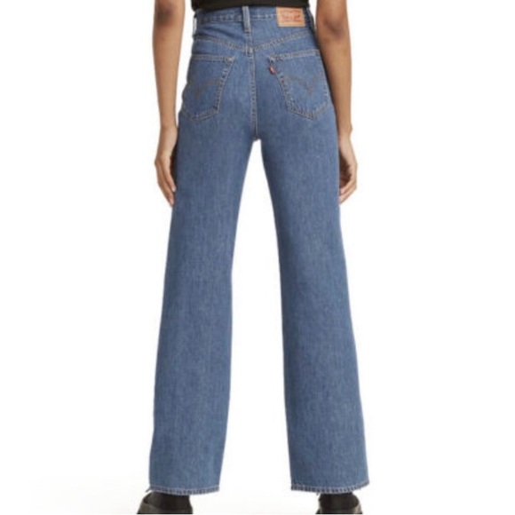 Levi’s Jeans High Waisted Straight Leg Women’s Size 26/27/28 Blue - Picture 2 of 7
